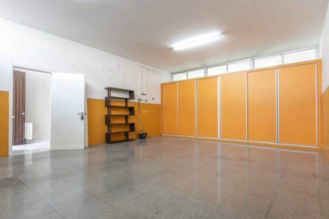 Casa adosada en venta en Massamagrell, València, España 4 dormitorios, 280 m2 No. 149674 - foto 9