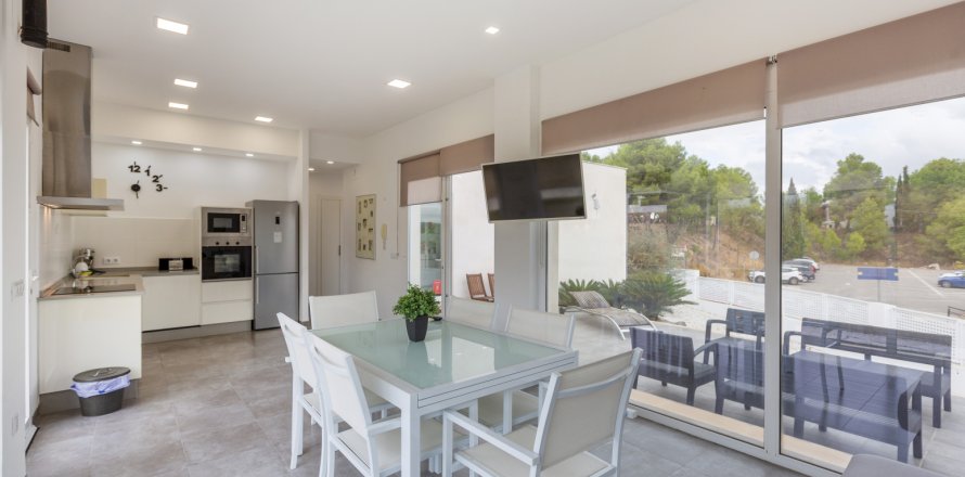 Casa adosada en Montroy, València, España 3 dormitorios, 84 m2 No. 149678