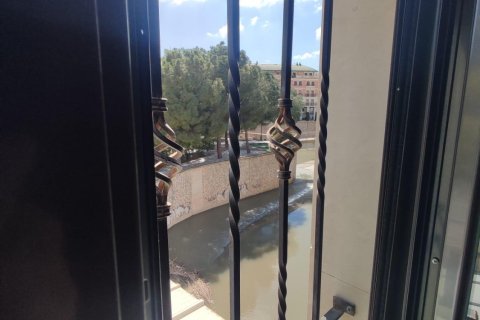 Apartment à vendre à Alicante, Espagne, 4 chambres, 140 m2 No. 163151 - photo 20