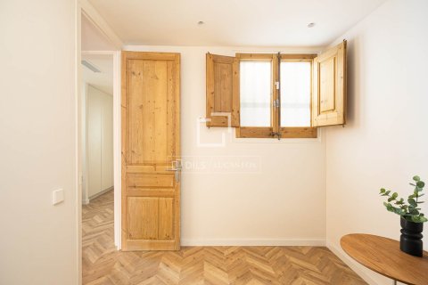 Apartamento en venta en Barcelona, España 3 dormitorios, 162 m2 No. 150613 - foto 28