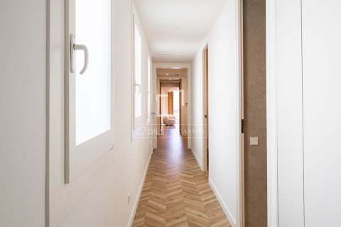 Apartamento en venta en Barcelona, España 3 dormitorios, 162 m2 No. 150613 - foto 14