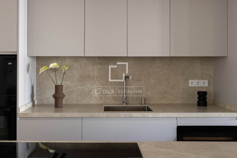 Apartamento en venta en Barcelona, España 3 dormitorios, 162 m2 No. 150613 - foto 13