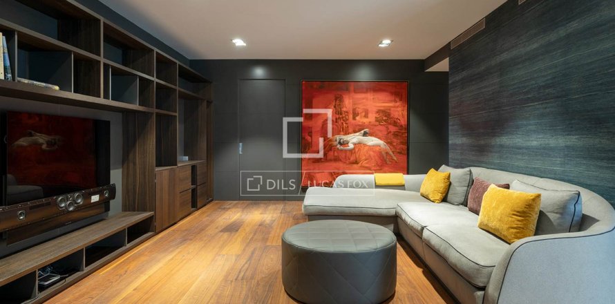 Dzīvoklis Barcelona, Spānijā 2 istabas, 115 m2 Nr. 150612