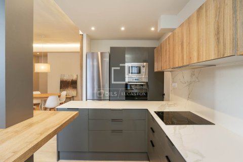 Apartamento en venta en Barcelona, España 3 dormitorios, 105 m2 No. 150614 - foto 5