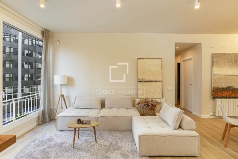 Apartamento en venta en Barcelona, España 3 dormitorios, 105 m2 No. 150614 - foto 6