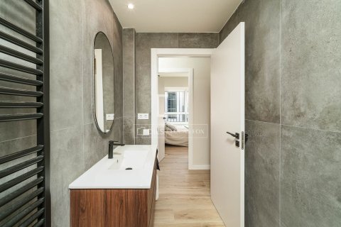 Apartamento en venta en Barcelona, España 3 dormitorios, 105 m2 No. 150614 - foto 17