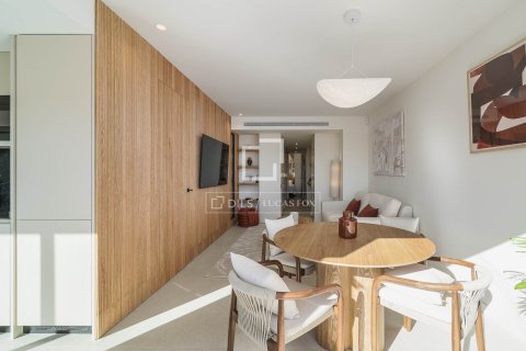 Apartamento en venta en Barcelona, España 3 dormitorios, 73 m2 No. 150608 - foto 4