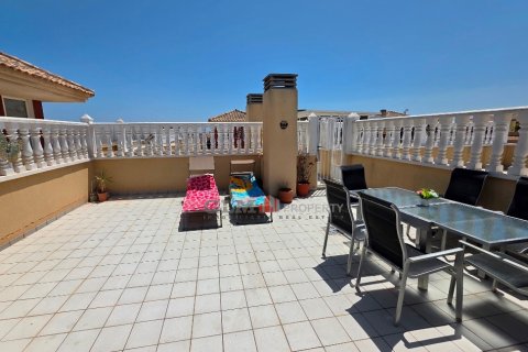 Apartment for sale in Los Alcazares, Murcia, Spain 3 bedrooms,  No. 193442 - photo 23