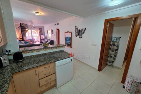 Apartment for sale in Los Alcazares, Murcia, Spain 3 bedrooms,  No. 193442 - photo 15