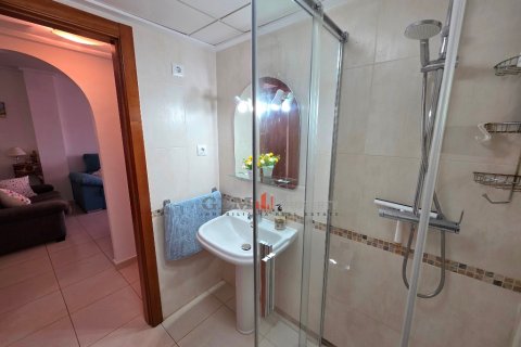Apartment for sale in Los Alcazares, Murcia, Spain 3 bedrooms,  No. 193442 - photo 5