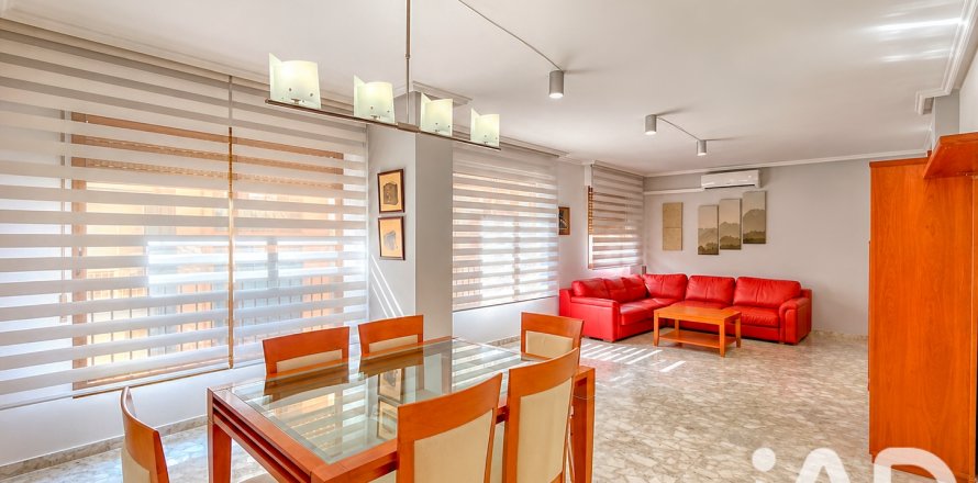 Apartment à Alicante, Espagne 4 chambres, 140 m2 No. 187874