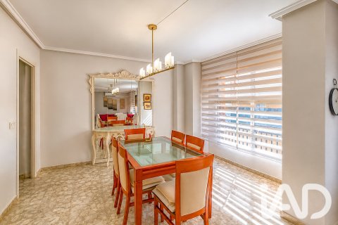 Apartment à vendre à Alicante, Espagne, 4 chambres, 140 m2 No. 187874 - photo 23