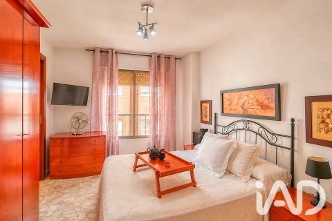 Apartment à vendre à Alicante, Espagne, 4 chambres, 140 m2 No. 187874 - photo 30