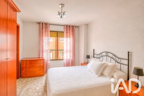 Apartment à vendre à Alicante, Espagne, 4 chambres, 140 m2 No. 187874 - photo 9