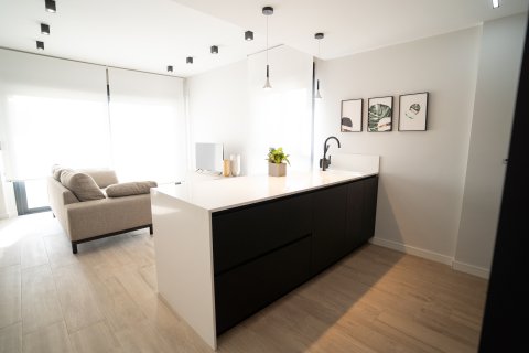 Apartamento en venta Torrevieja, Alicante, España 2 dormitorios, 75 m2 No. 110075 - foto 14