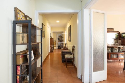 Appartamento in vendita a Barcelona, Spagna 5 camere da letto, 161 mq. N° 192547 - foto 11