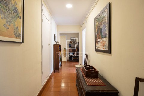 Appartamento in vendita a Barcelona, Spagna 5 camere da letto, 161 mq. N° 192547 - foto 17