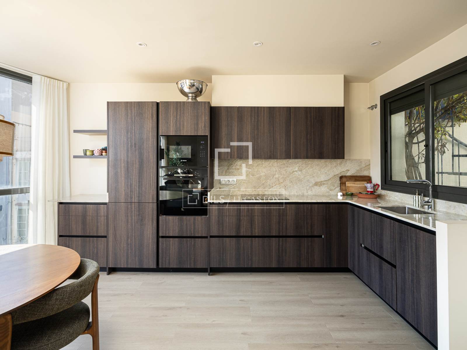 Kattohuoneisto Barcelona, Espanja 2 makuuhuonetta, 84 m2 No. 192549