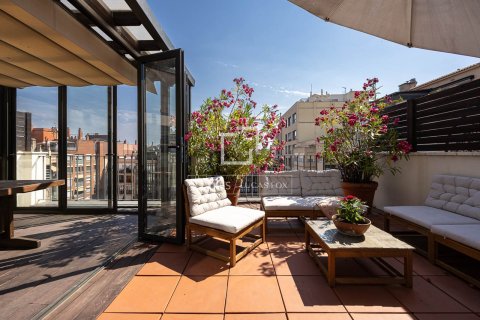 Attico a Barcelona, Spagna 2 camere da letto, 84 mq. N° 192549