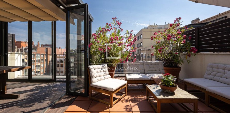 Attico a Barcelona, Spagna 2 camere da letto, 84 mq. N° 192549