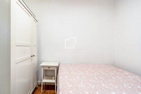 Apartament w Barcelona, Hiszpania 2 sypialnie, 69 mkw. nr 192546 – zdjęcie 16