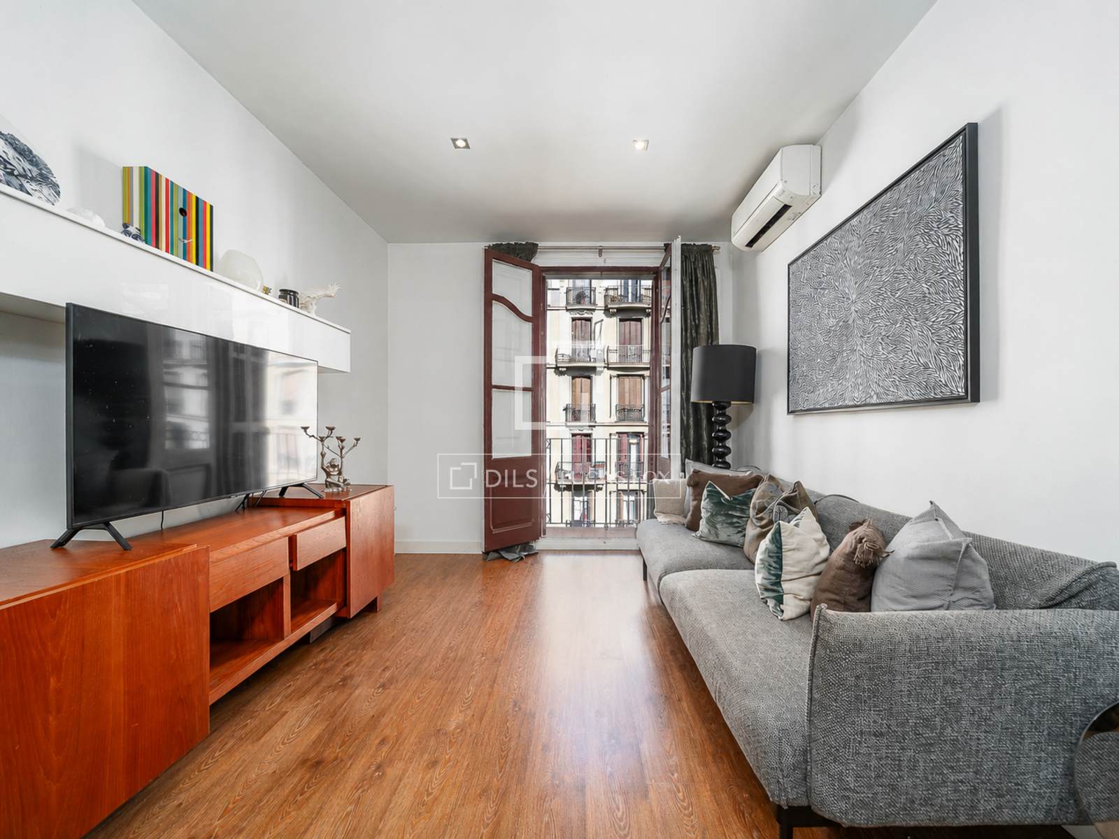 Huoneisto Barcelona, Espanja 2 makuuhuonetta, 69 m2 No. 192546