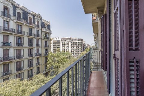 Apartament w Barcelona, Hiszpania 2 sypialnie, 69 mkw. nr 192546 – zdjęcie 2