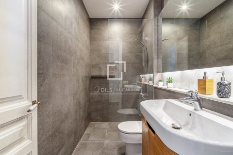 Appartamento in vendita a Barcelona, Spagna 2 camere da letto, 69 mq. N° 192546 - foto 9