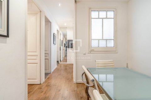 Appartamento in vendita a Barcelona, Spagna 2 camere da letto, 69 mq. N° 192546 - foto 12