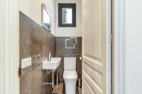 Appartamento in vendita a Barcelona, Spagna 2 camere da letto, 69 mq. N° 192546 - foto 21