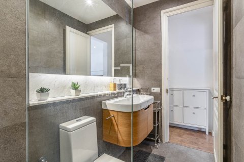 Apartament w Barcelona, Hiszpania 2 sypialnie, 69 mkw. nr 192546 – zdjęcie 13