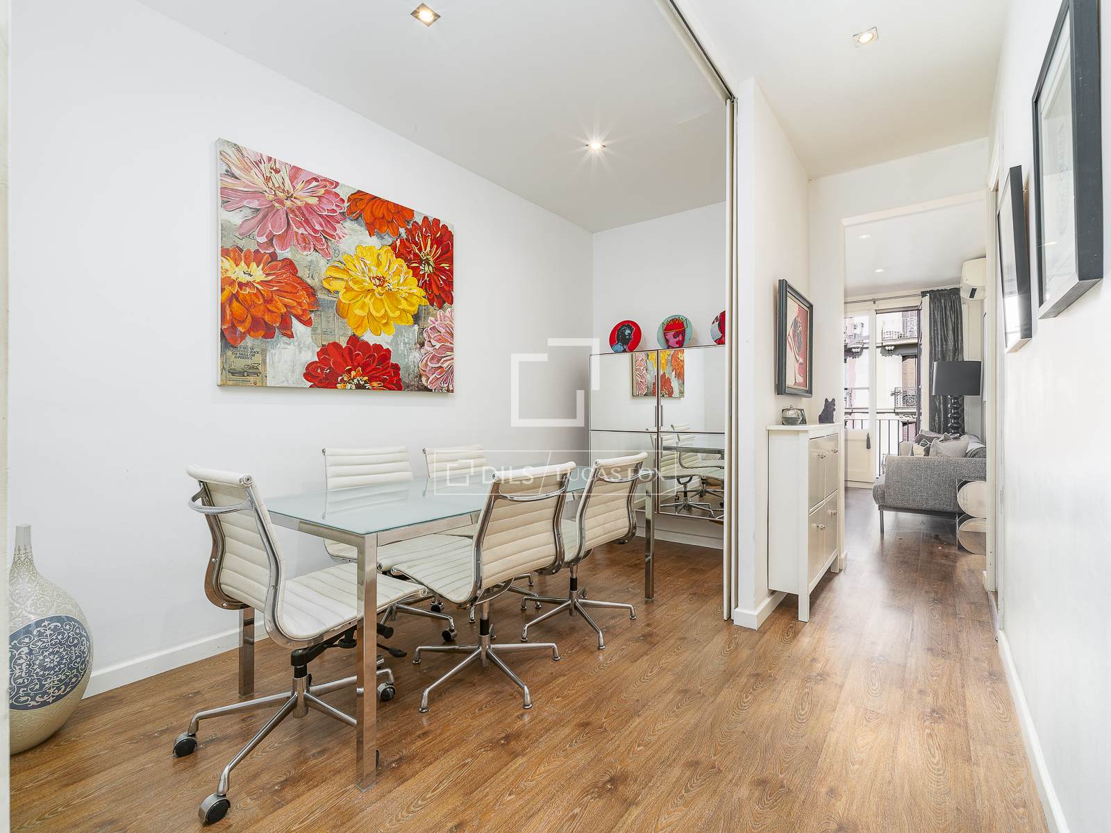 Huoneisto Barcelona, Espanja 2 makuuhuonetta, 69 m2 No. 192546