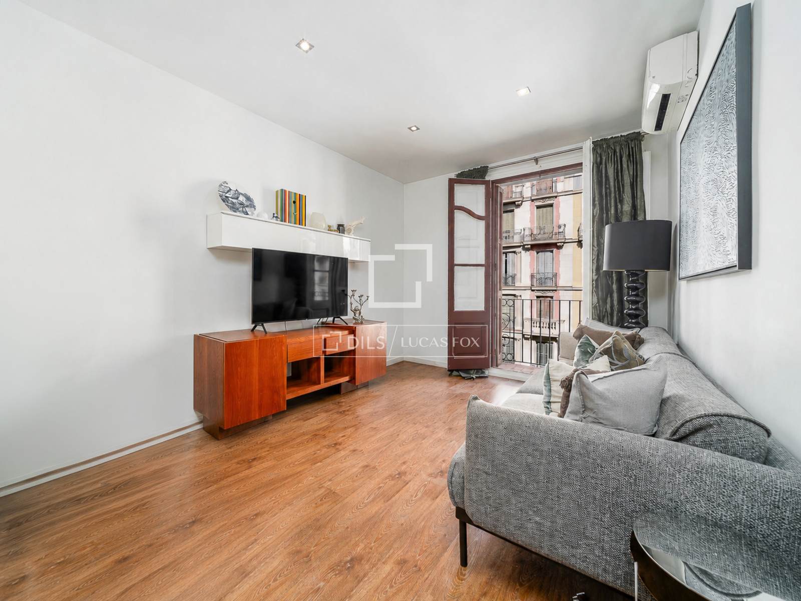 Huoneisto Barcelona, Espanja 2 makuuhuonetta, 69 m2 No. 192546