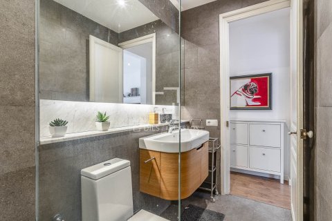 Appartamento in vendita a Barcelona, Spagna 2 camere da letto, 69 mq. N° 192546 - foto 10
