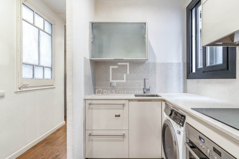 Apartament w Barcelona, Hiszpania 2 sypialnie, 69 mkw. nr 192546 – zdjęcie 19