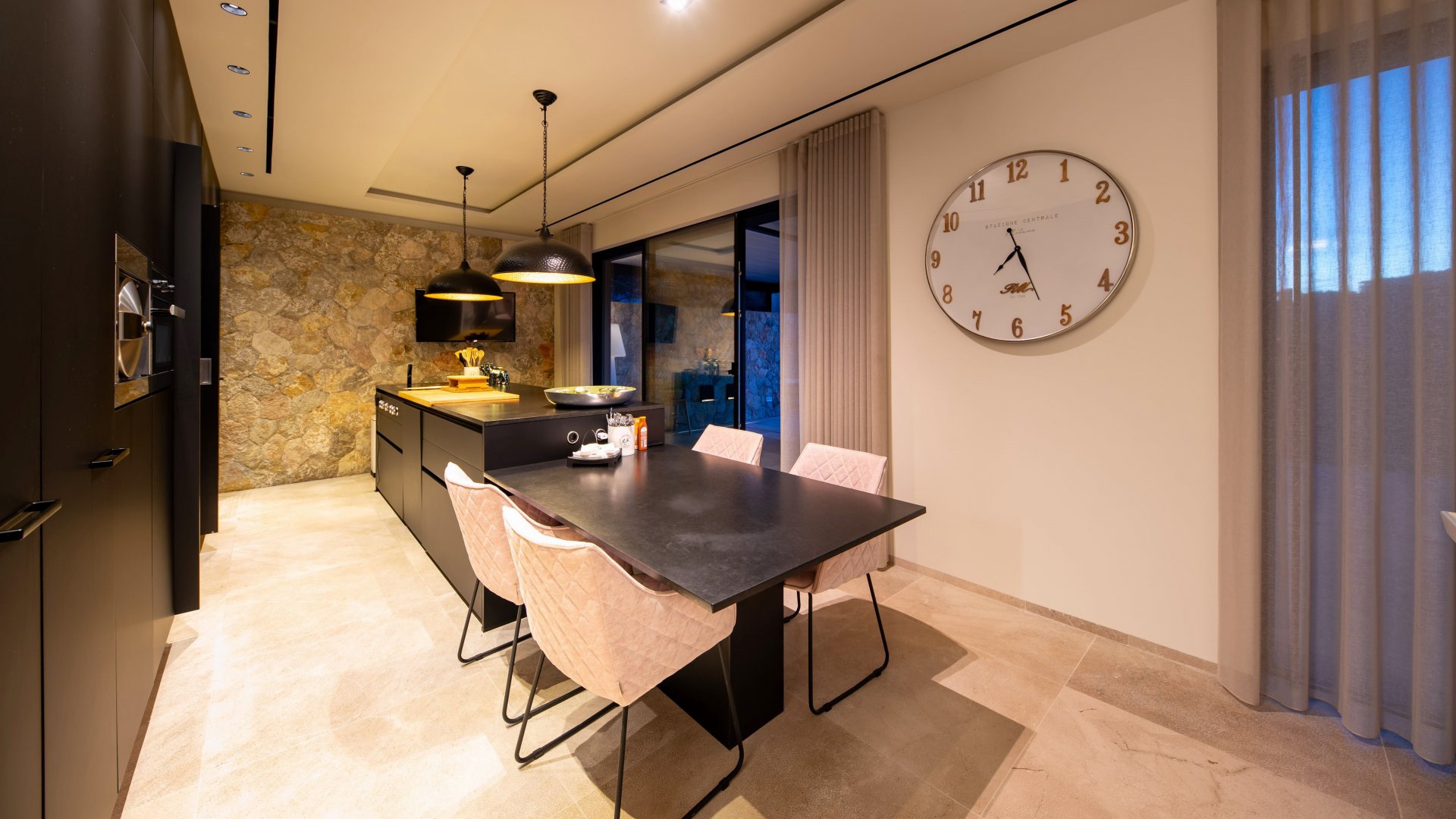 Villa i Port D'andratx, Mallorca, Spanien 7 sovrum, 721 kvm. Nr. 99184