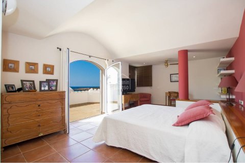 Villa for sale Ciutadella De Menorca, Menorca, Spain 7 bedrooms, 550 sq.m. No. 23861 - photo 9