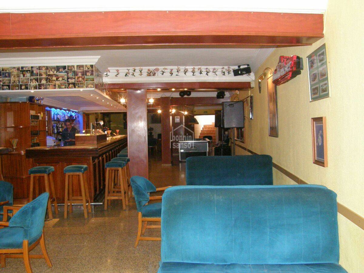 Pub a Cala Bona, Mallorca, Spagna 220 mq. N° 65556