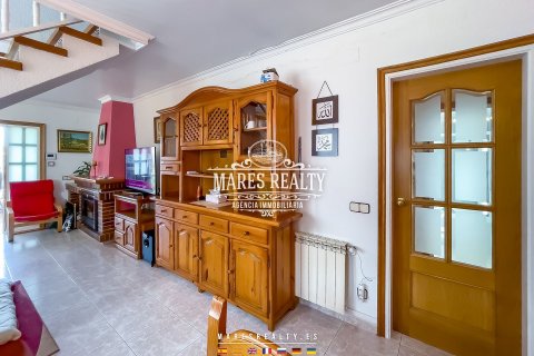 Huvila myytävänä Tordera, Barcelona, Espanja, 5 makuuhuonetta, 260 m2 No. 113233 - kuva 11