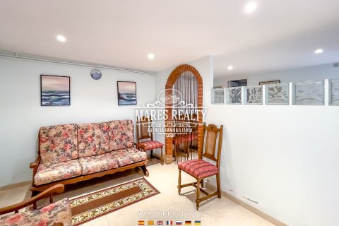 Huvila myytävänä Tordera, Barcelona, Espanja, 5 makuuhuonetta, 260 m2 No. 113233 - kuva 13