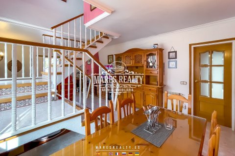 Huvila myytävänä Tordera, Barcelona, Espanja, 5 makuuhuonetta, 260 m2 No. 113233 - kuva 10