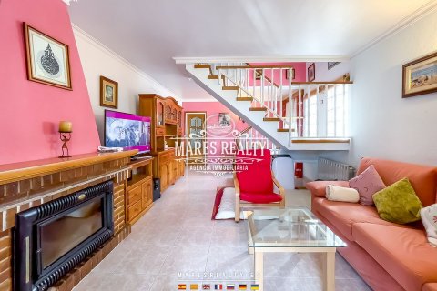 Huvila myytävänä Tordera, Barcelona, Espanja, 5 makuuhuonetta, 260 m2 No. 113233 - kuva 7