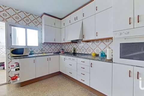 Apartment for sale in Nules, Castellon, Spain 4 bedrooms, 138 sq.m. No. 185857 - photo 6