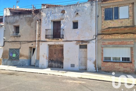 Villa in La Senia, Tarragona, Spain 3 bedrooms,  No. 185859