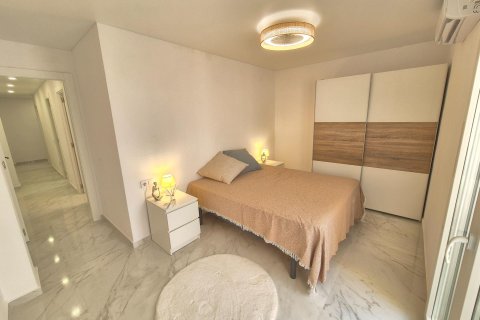 Apartment for sale Torrevieja, Alicante, Spain 2 bedrooms, 90 sq.m. No. 133096 - photo 7