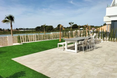 Huvila myytävänä Pilar de la Horadada, Alicante, Espanja, 3 makuuhuonetta, 205 m2 No. 110425 - kuva 4