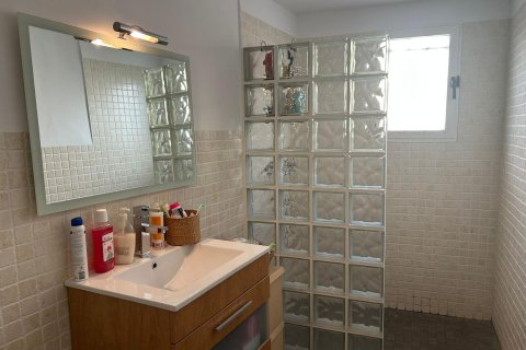 House for sale in Polop, Alicante, Spain 3 bedrooms, 242 sq.m. No. 165807 - photo 10