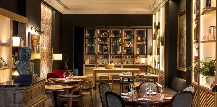 Commercial property Eixample, Barcelona, Espagne 347 m2 No. 133354