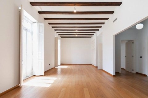 Appartamento in vendita Valencia, Spagna 3 camere da letto, 194 mq. N° 133348 - foto 1