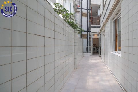 Apartment à vendre Valencia, Espagne, 4 chambres, 174 m2 No. 133349 - photo 17